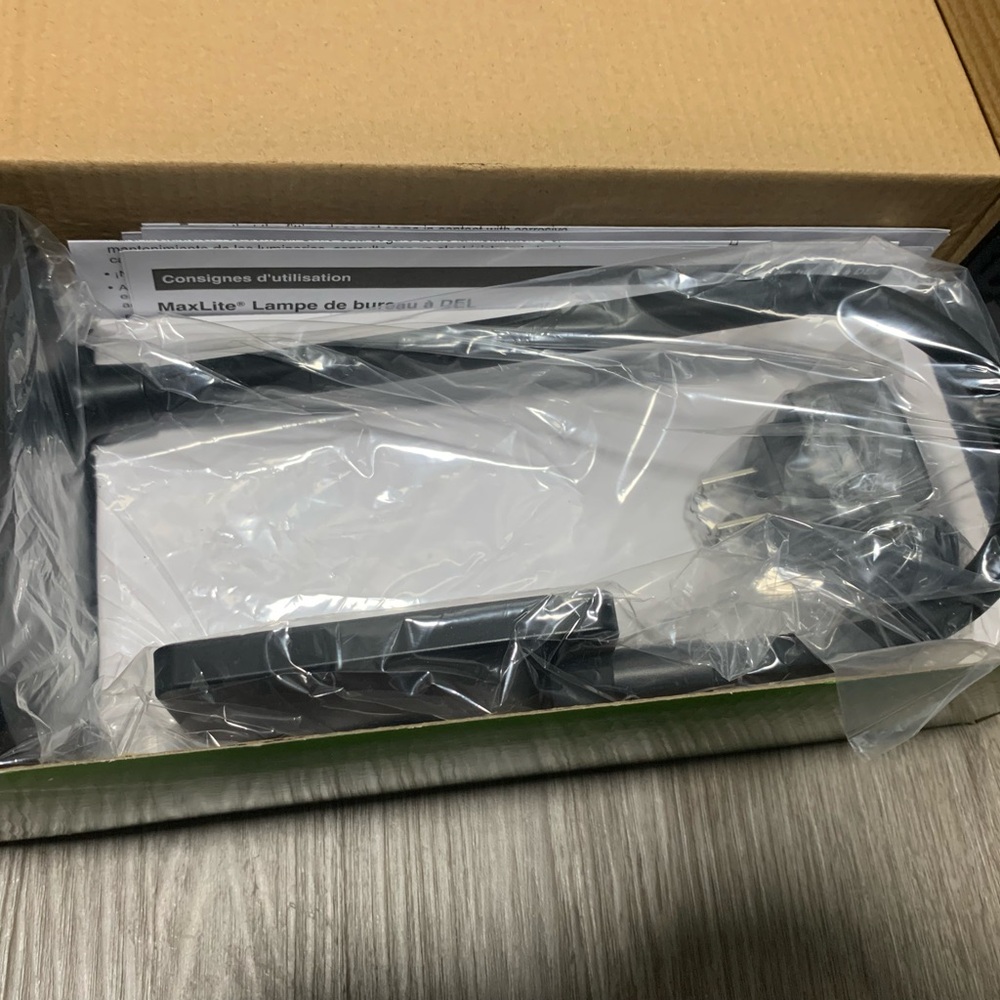 New LED Desk Lamp. New In Box. - Picture 6 of 7